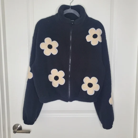 Cider Black Floral Print Polar Fleece Teddy Zip Up Jacket - Picture 5 of 9